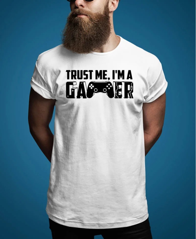 T-shirt Trust me i'm a gamer pilou et lilou